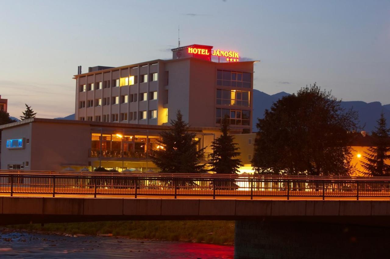 Hotel Janosik Liptovsky Mikulas Bagian luar foto