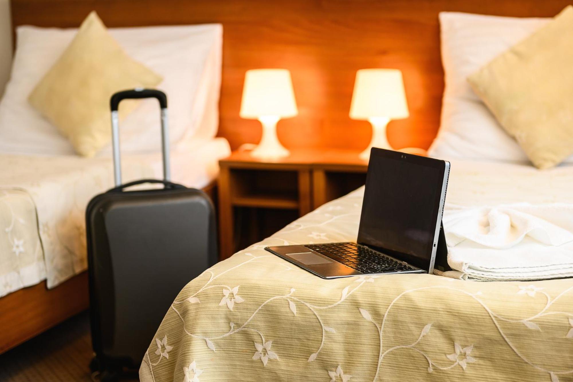 Hotel Janosik Liptovsky Mikulas Bagian luar foto