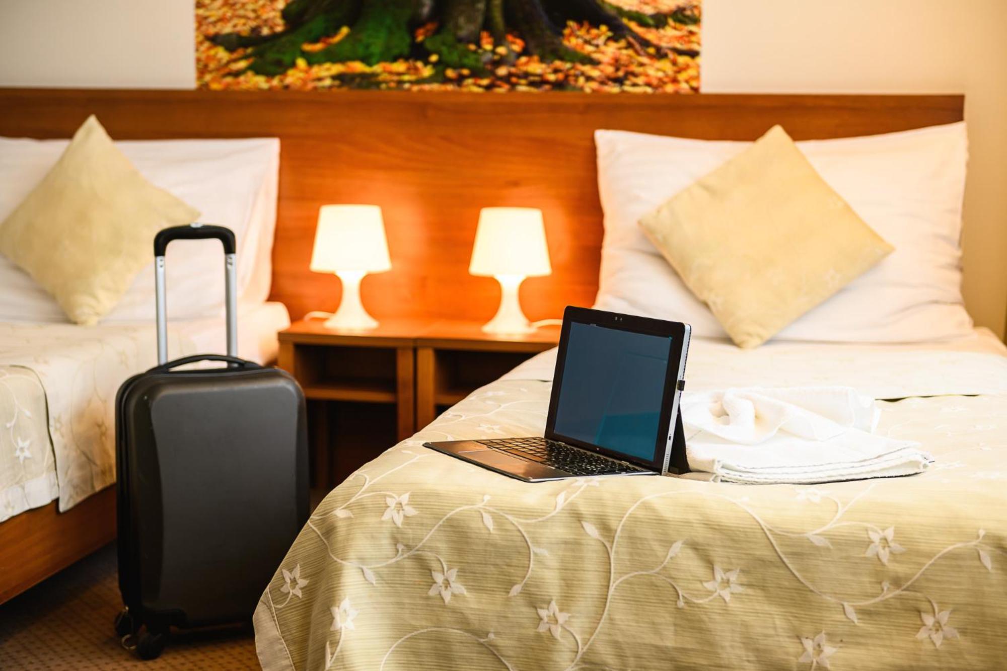 Hotel Janosik Liptovsky Mikulas Bagian luar foto