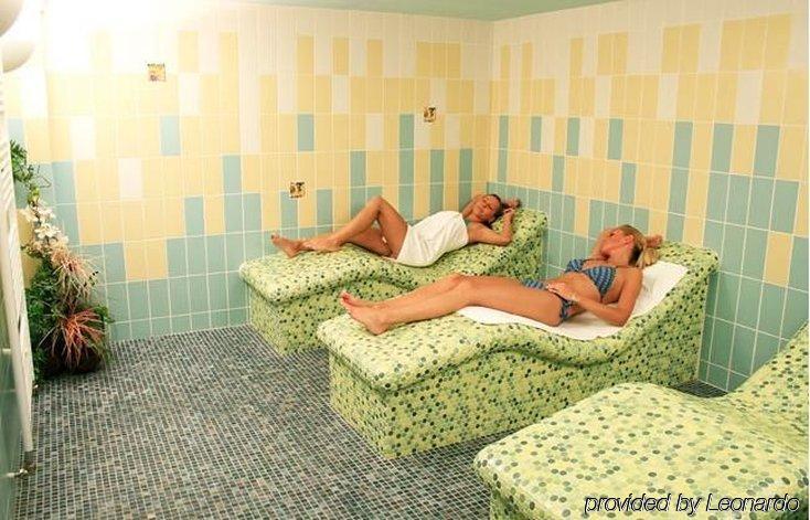 Hotel Janosik Liptovsky Mikulas Fasilitas foto