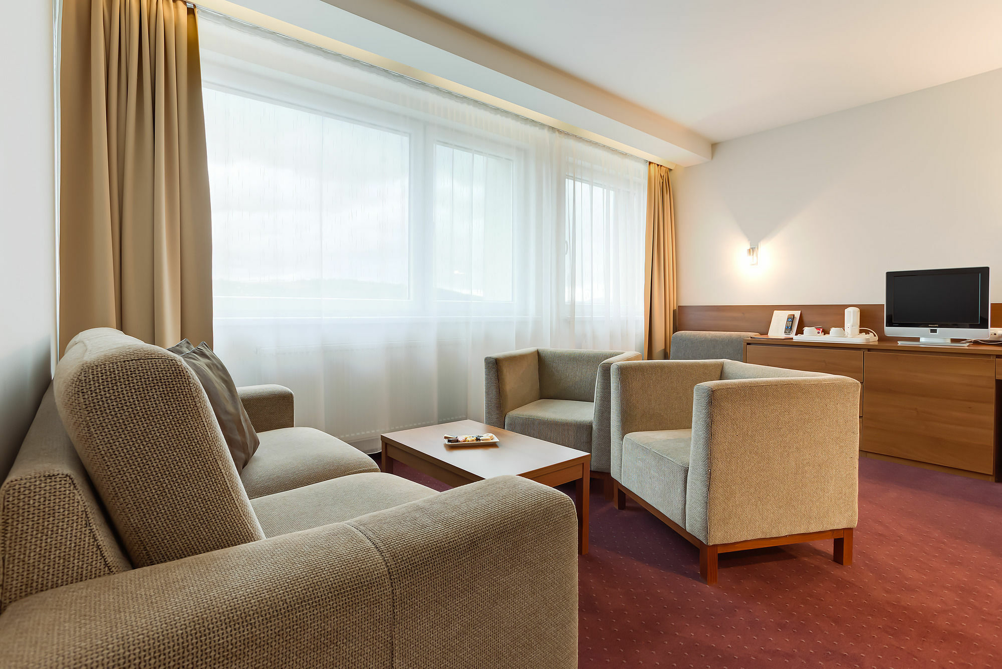 Hotel Janosik Liptovsky Mikulas Bagian luar foto